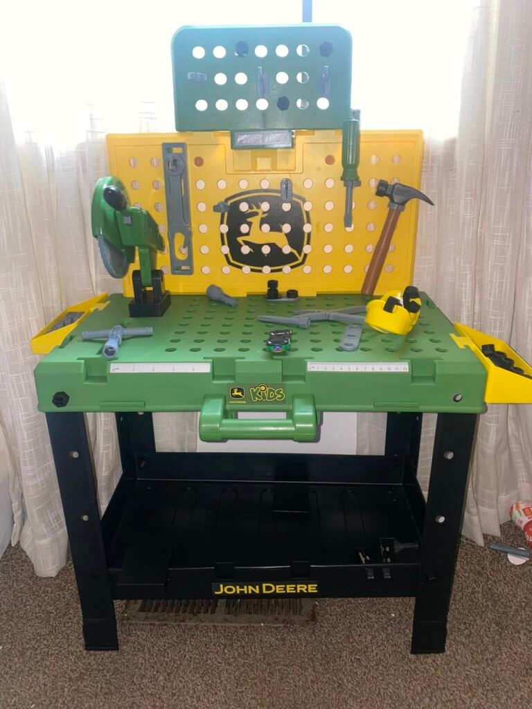 John Deere Kids Workbench product view 3