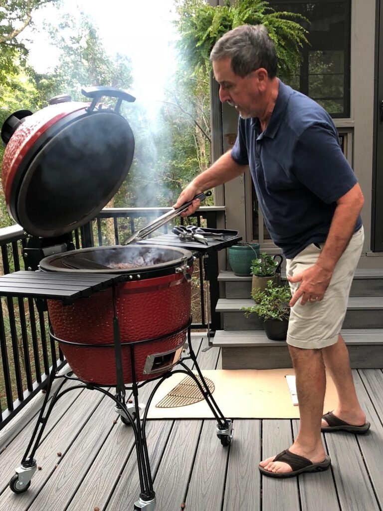Kamado Joe Classic II product view 3