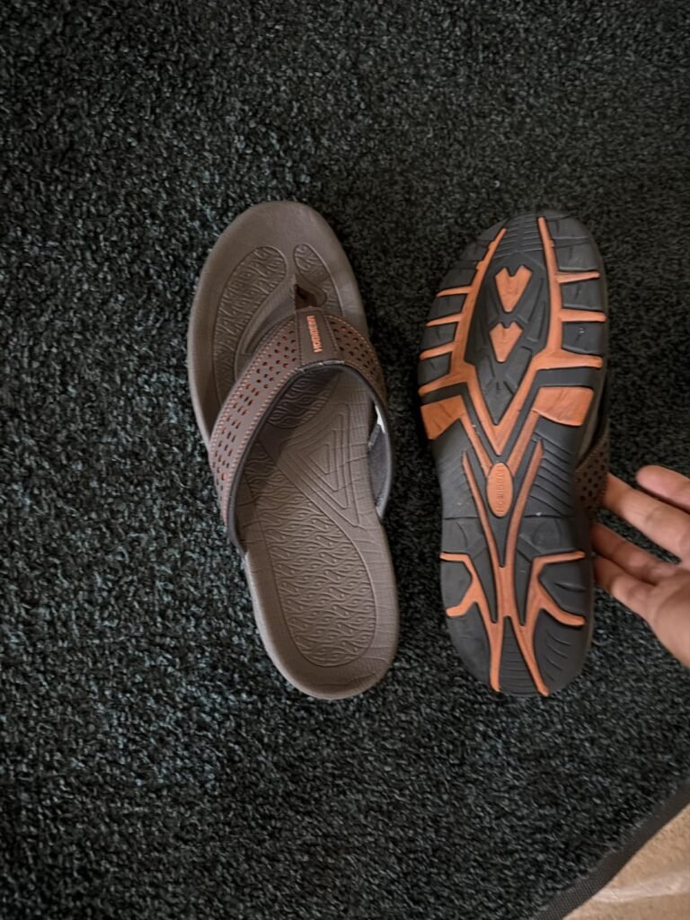 KIIU Thong Sandal product view 2