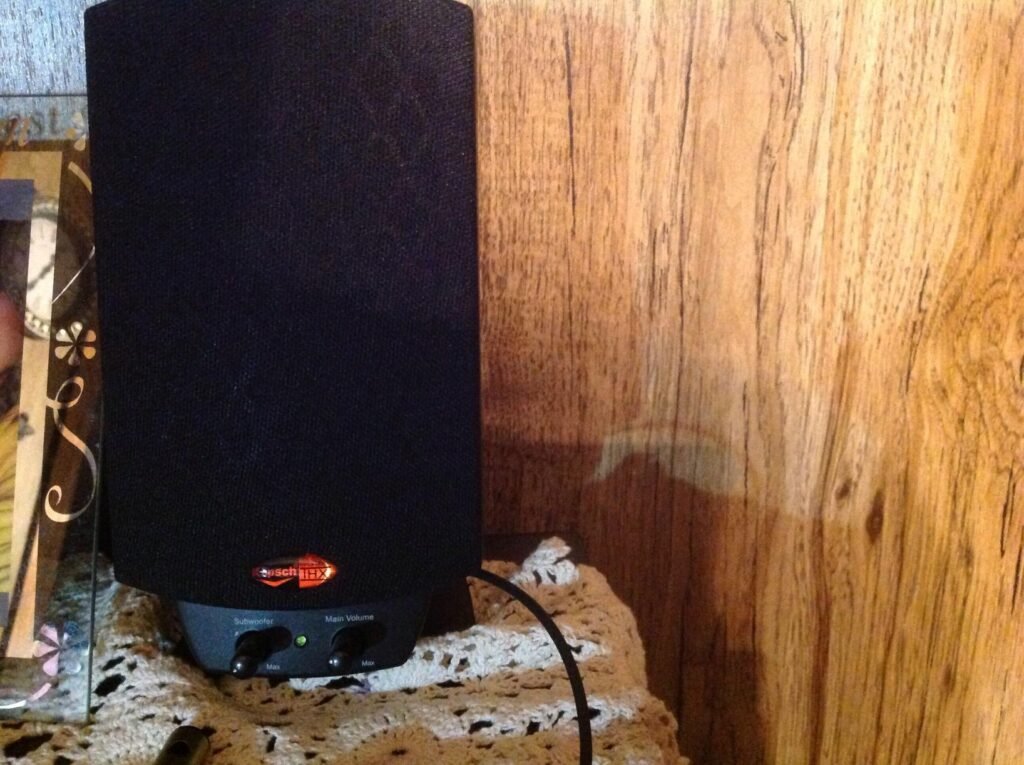Klipsch ProMedia 2.1 product view 3