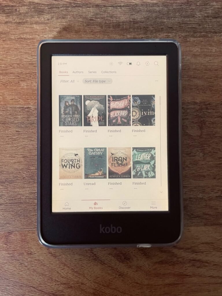 Kobo Clara Colour Black product view 2