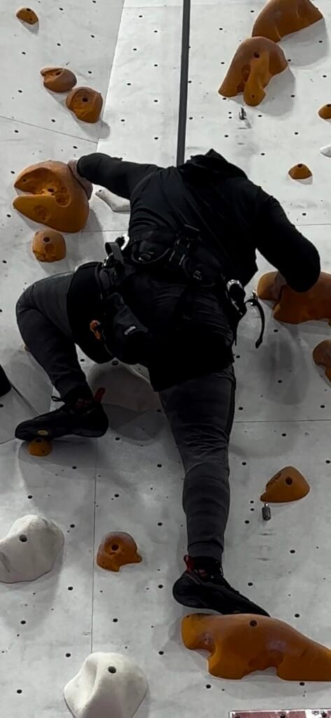 La Sportiva Tarantula Boulder product view 1