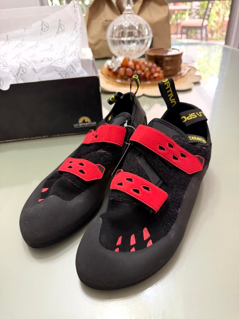 La Sportiva Tarantula product view 1