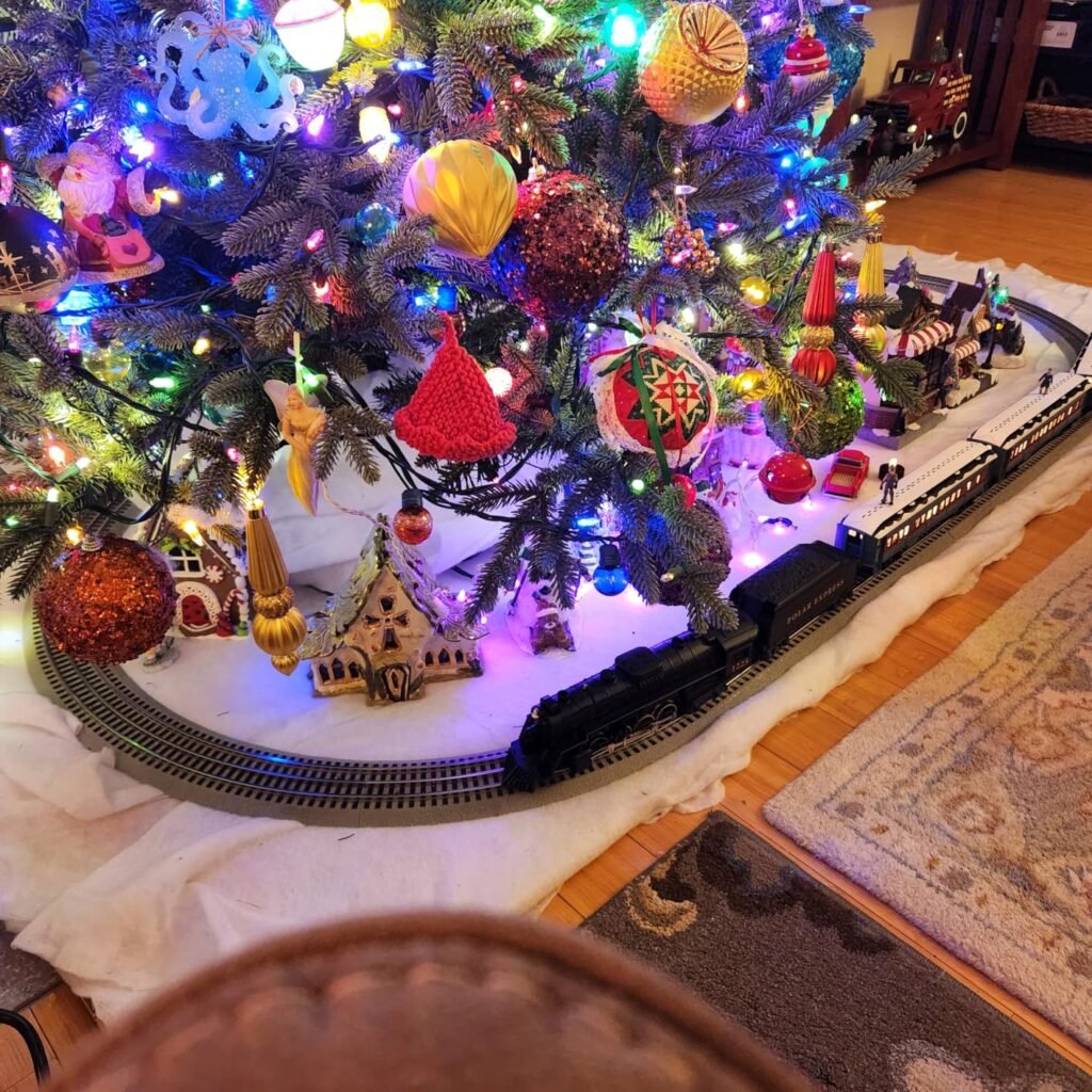 Lionel Polar Express product view 2