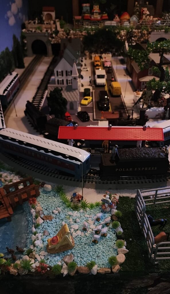 Lionel Polar Express product view 3