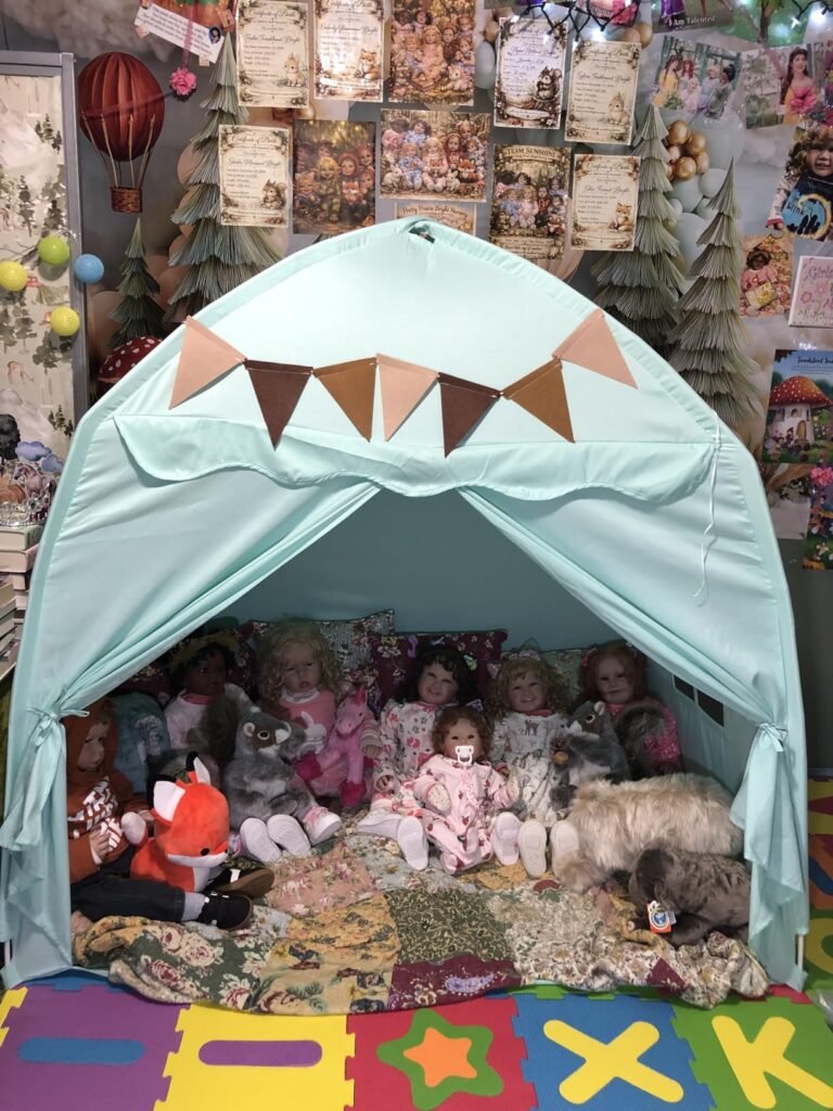 Little Dove Dome Castle Tent product view 1