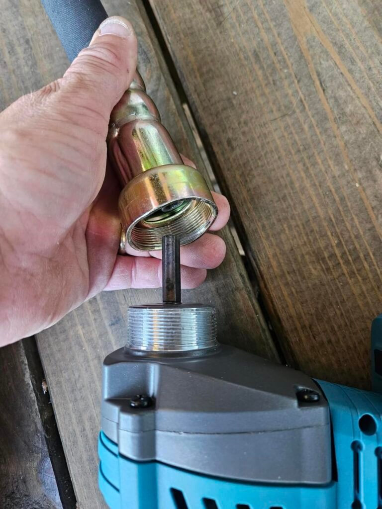 LIVOWALNY Milwaukee 18V product view 2