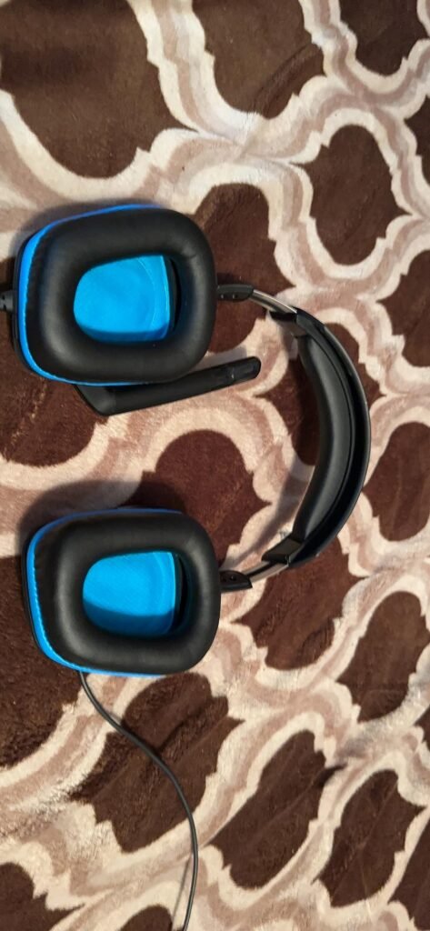 Logitech G432 product view 3