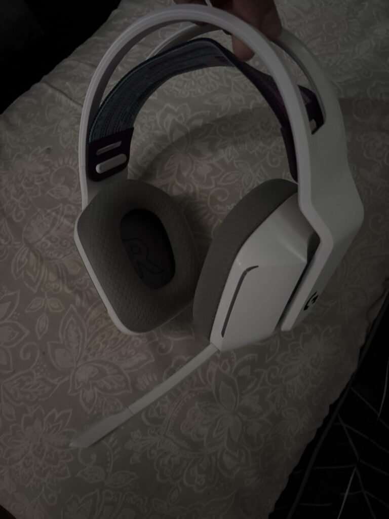 Logitech G733 product view 1