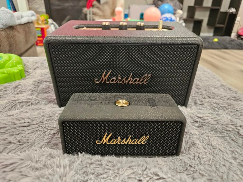 Marshall Emberton III product view 2