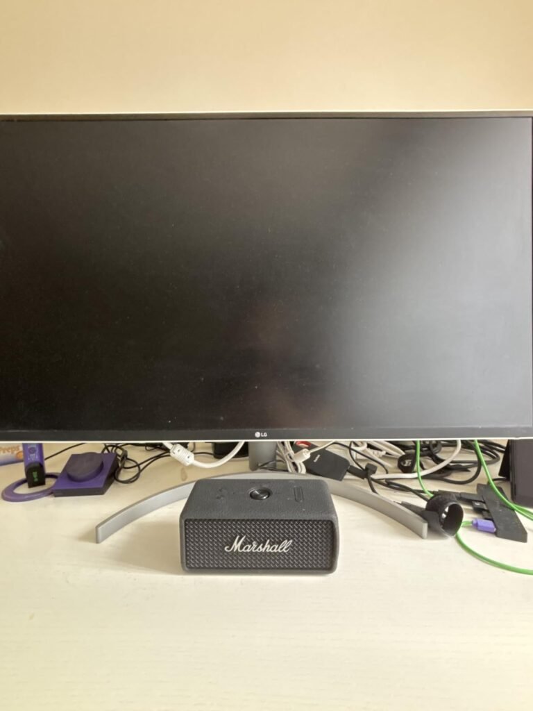 Marshall Emberton III product view 3