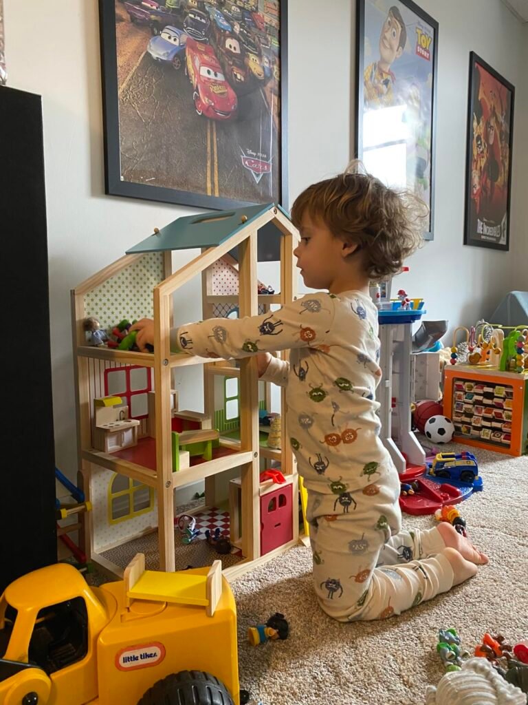 Melissa and Doug Hi-Rise product view 2