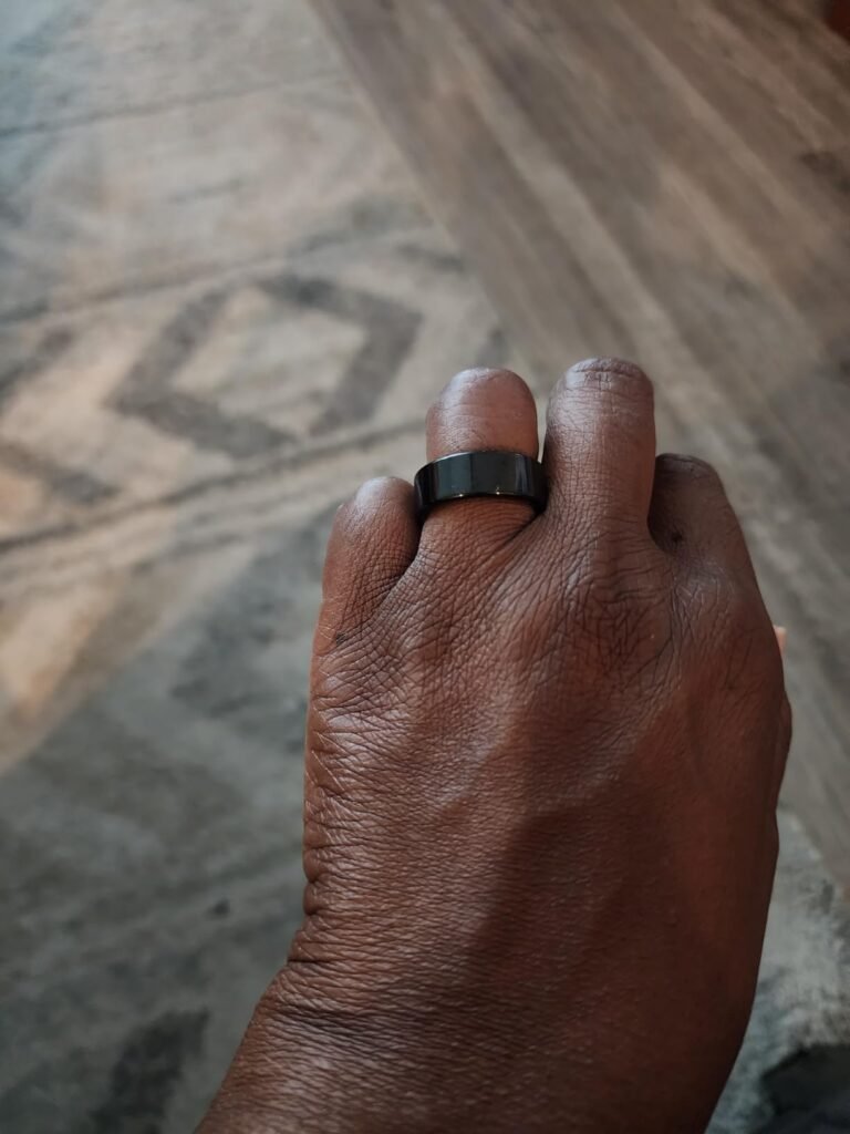 Milavan Smart Ring product view 1