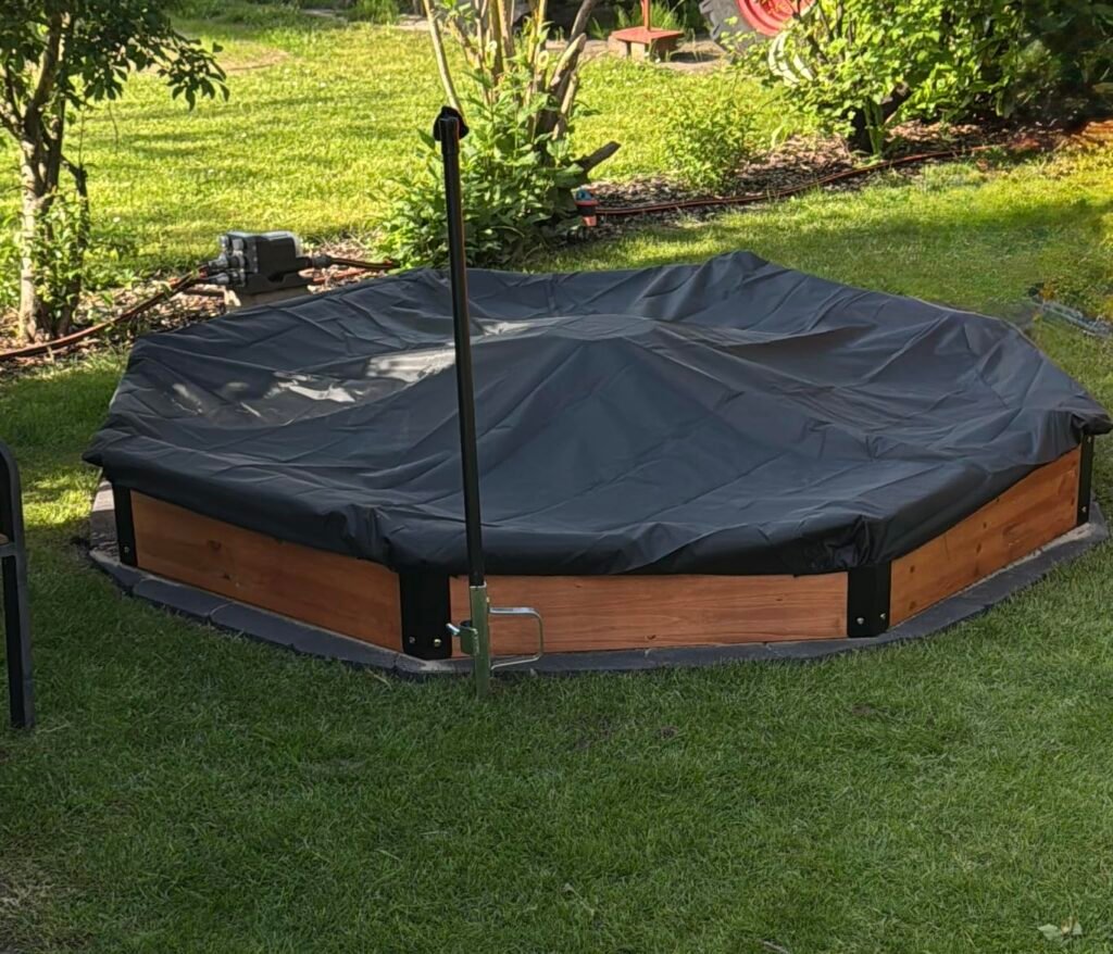 Octagon Cedar Sandbox product view 2