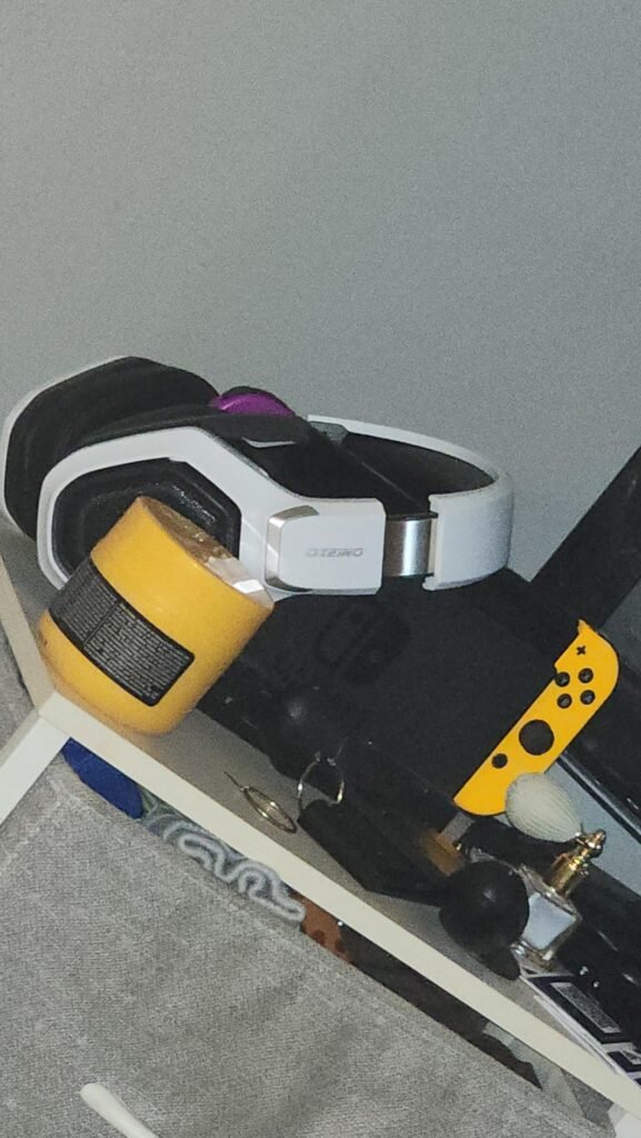 Ozeino Wireless Headset product view 3