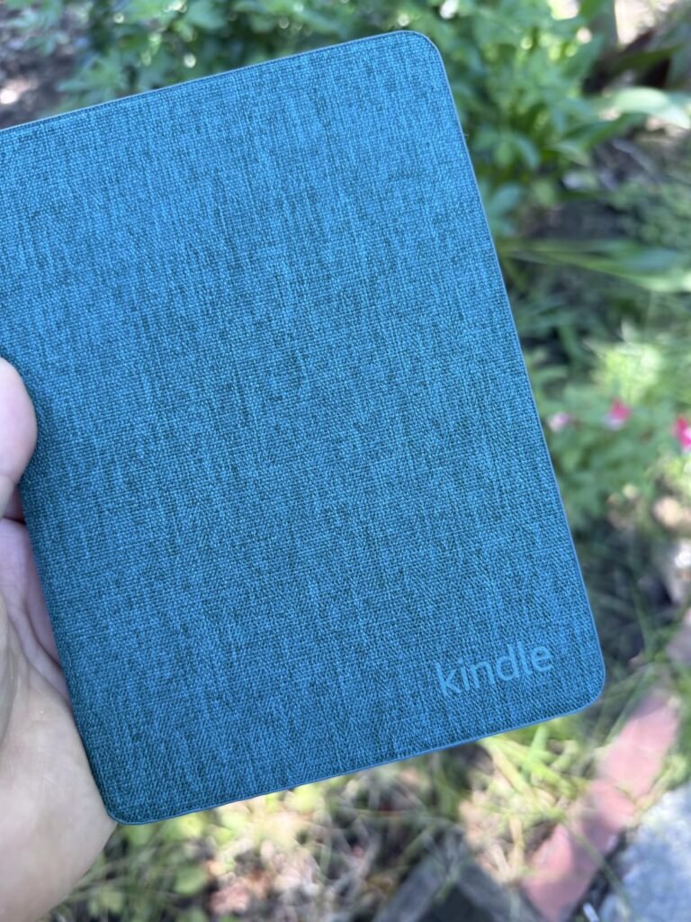 Paperwhite Signature Jade product view 3