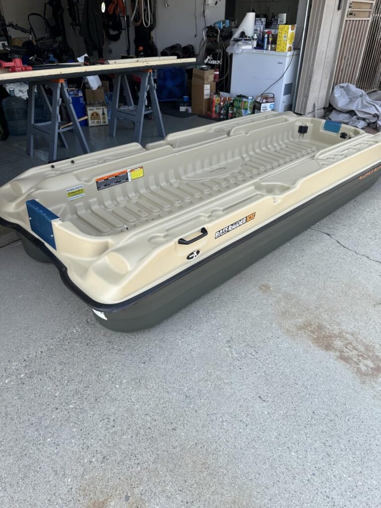 Pelican Bass Raider 10E product view 2