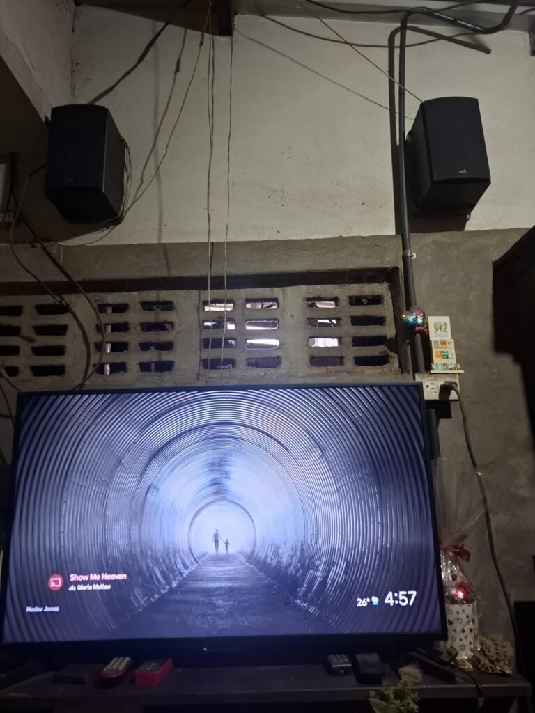 Polk Audio T15 product view 2