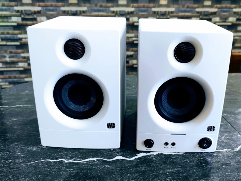 PreSonus Eris 3.5 product view 2
