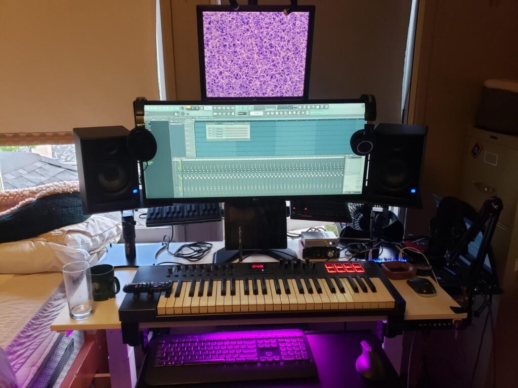 PreSonus Eris E5 product view 1