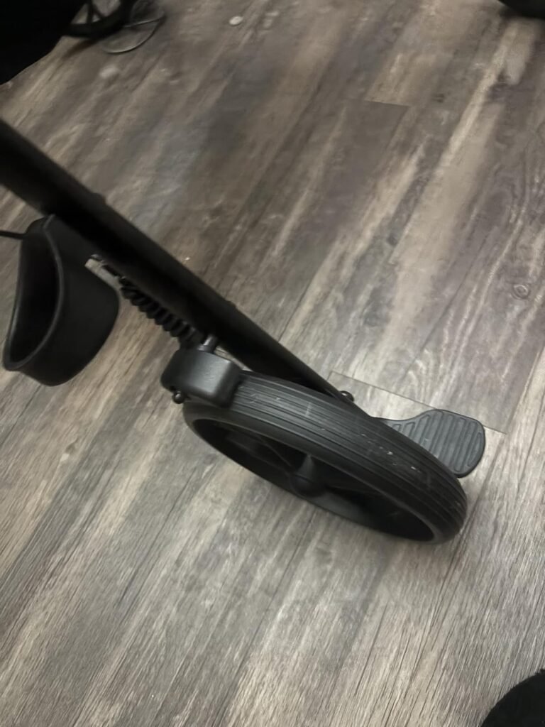 QX03 Bariatric Rollator product view 3