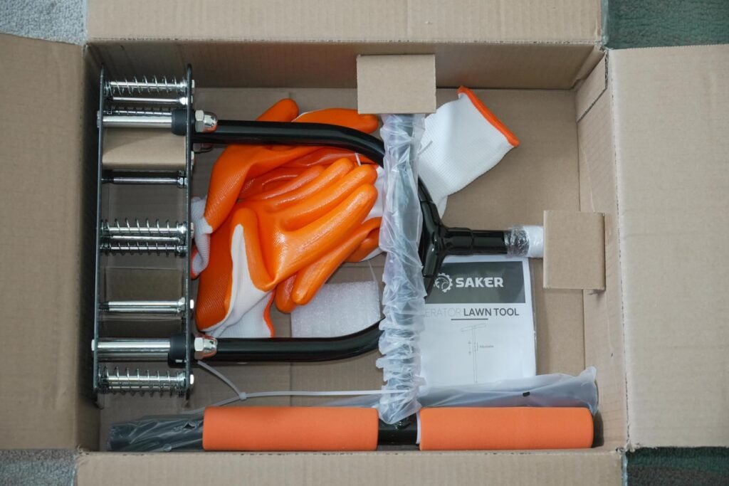 Saker 15-Spike Aerator product view 3