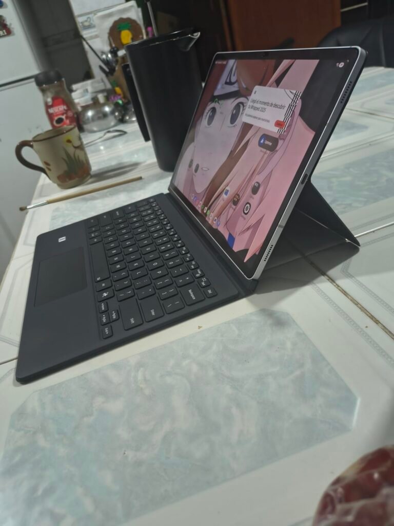Samsung Book Cover Keyboard product view 1