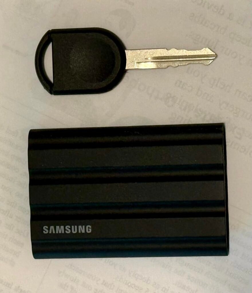 Samsung T7 Shield 2TB product view 3