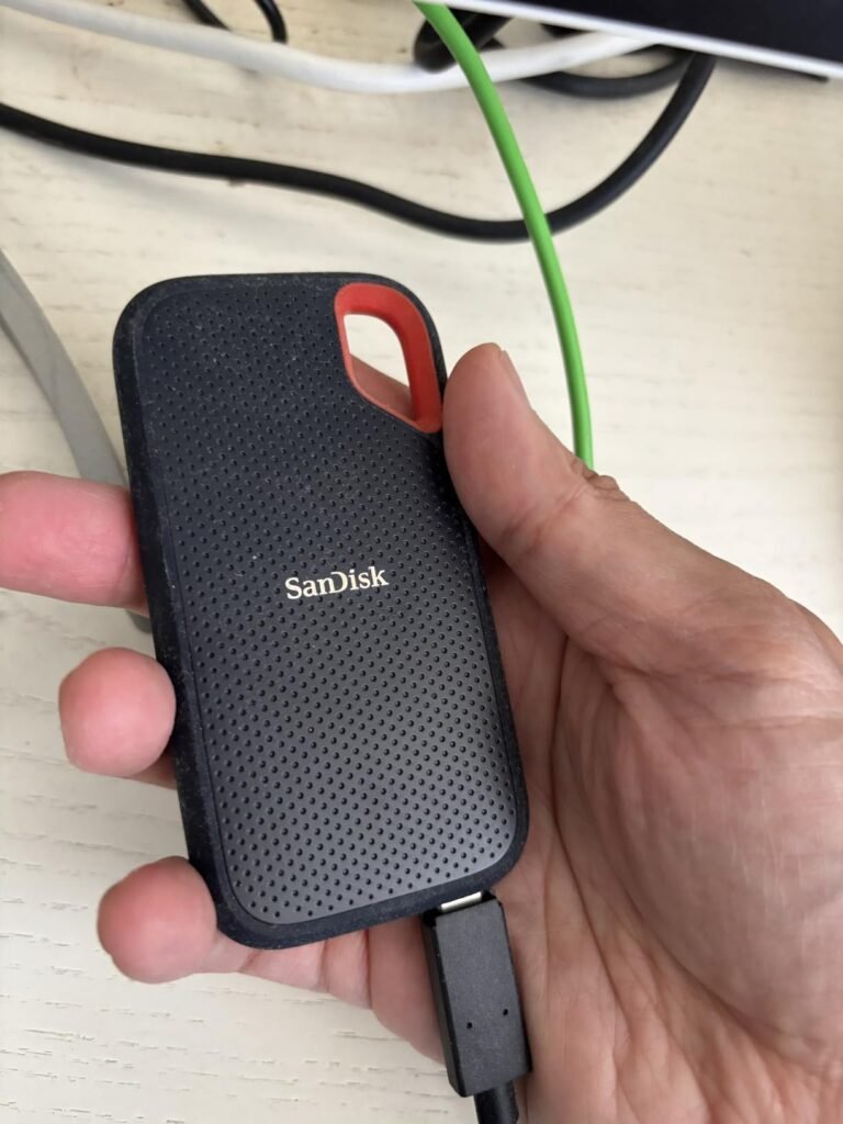 SanDisk Extreme 2TB product view 1