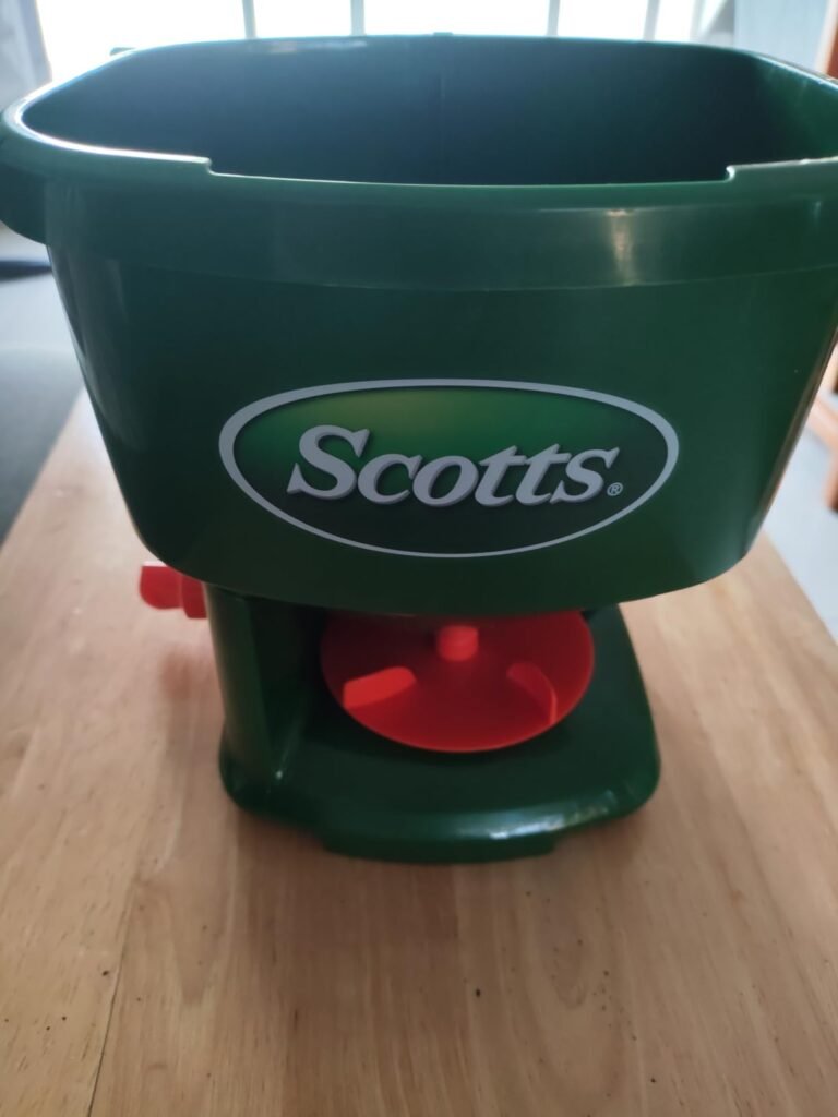 Scotts Whirl Handheld product view 2