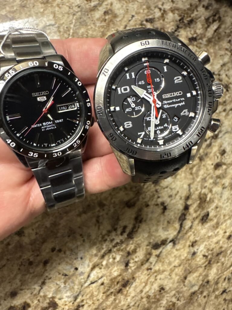 Seiko 5 SNKE03 product view 1