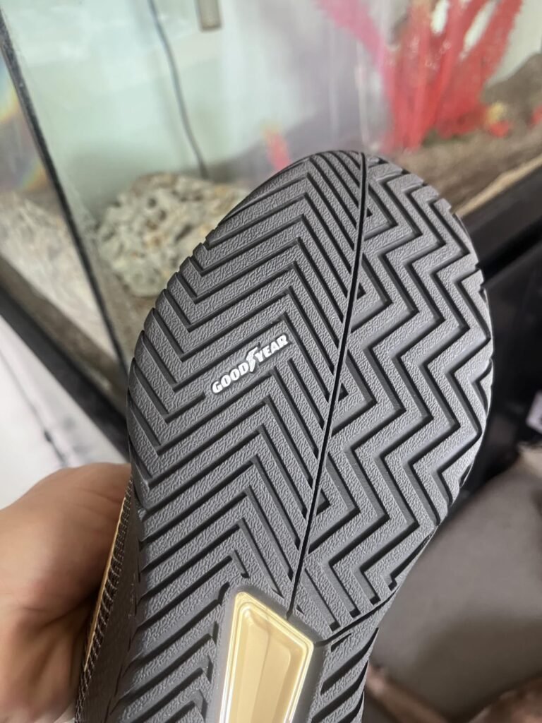 Skechers Viper Court Pro 2.0 product view 3
