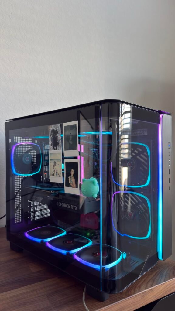 Skytech King 95 RTX 5080 product view 1