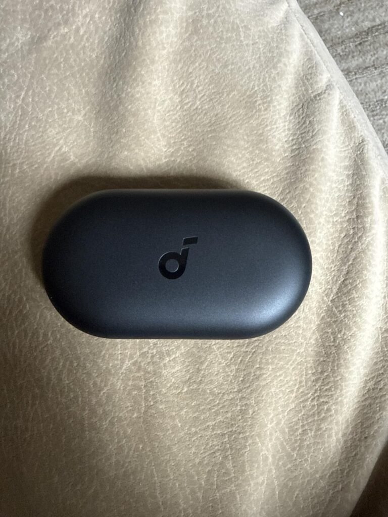 Soundcore V20i product view 3