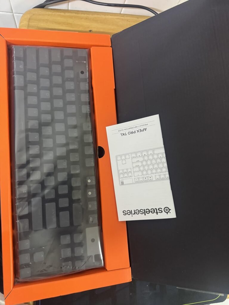 SteelSeries Apex Pro TKL Gen 3 product view 2