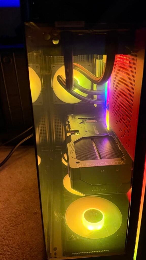 STORMCRAFT Phantom RTX 5080 product view 2