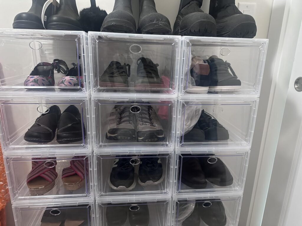 Sturdy Clear 6-Pack Magnetic product view 3