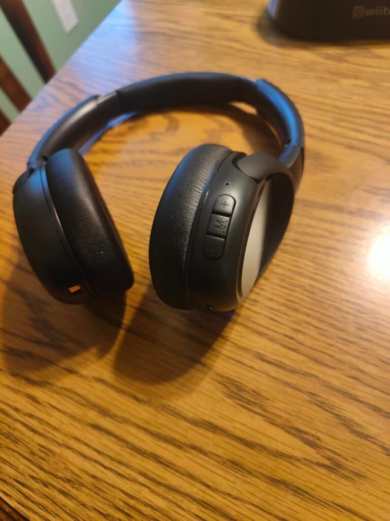 Swiitech Wireless TV Headphones product view 2