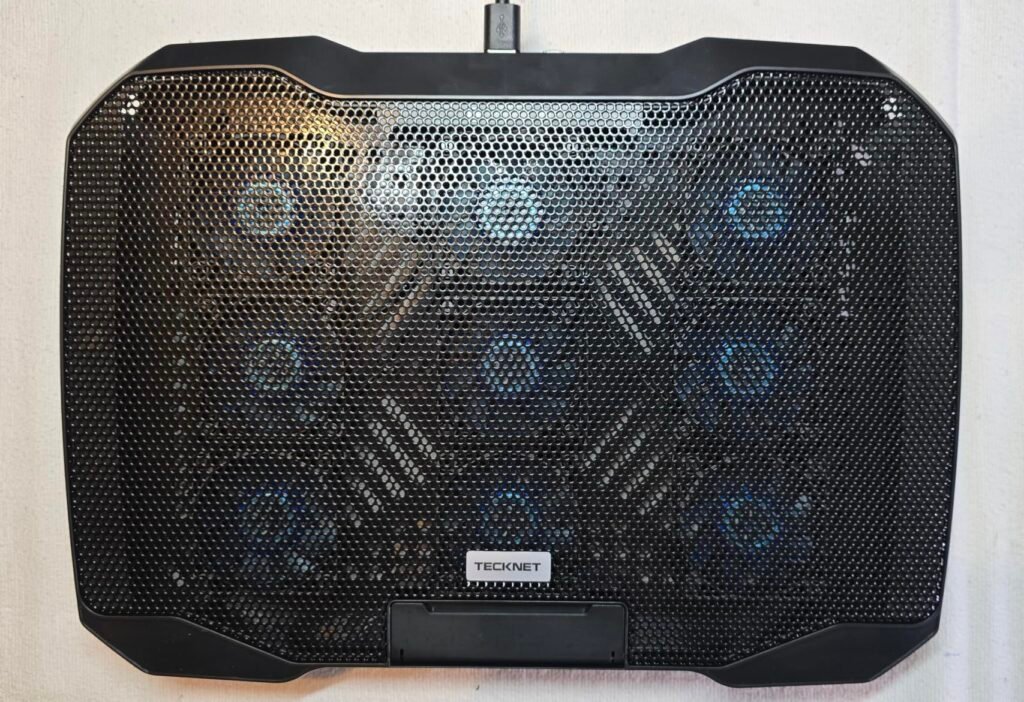 TECKNET 9-Fan Cooler product view 3