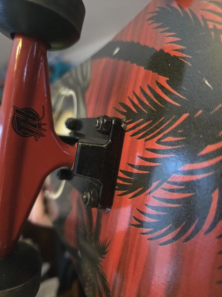 Tony Hawk Signature Series 4 product view 2