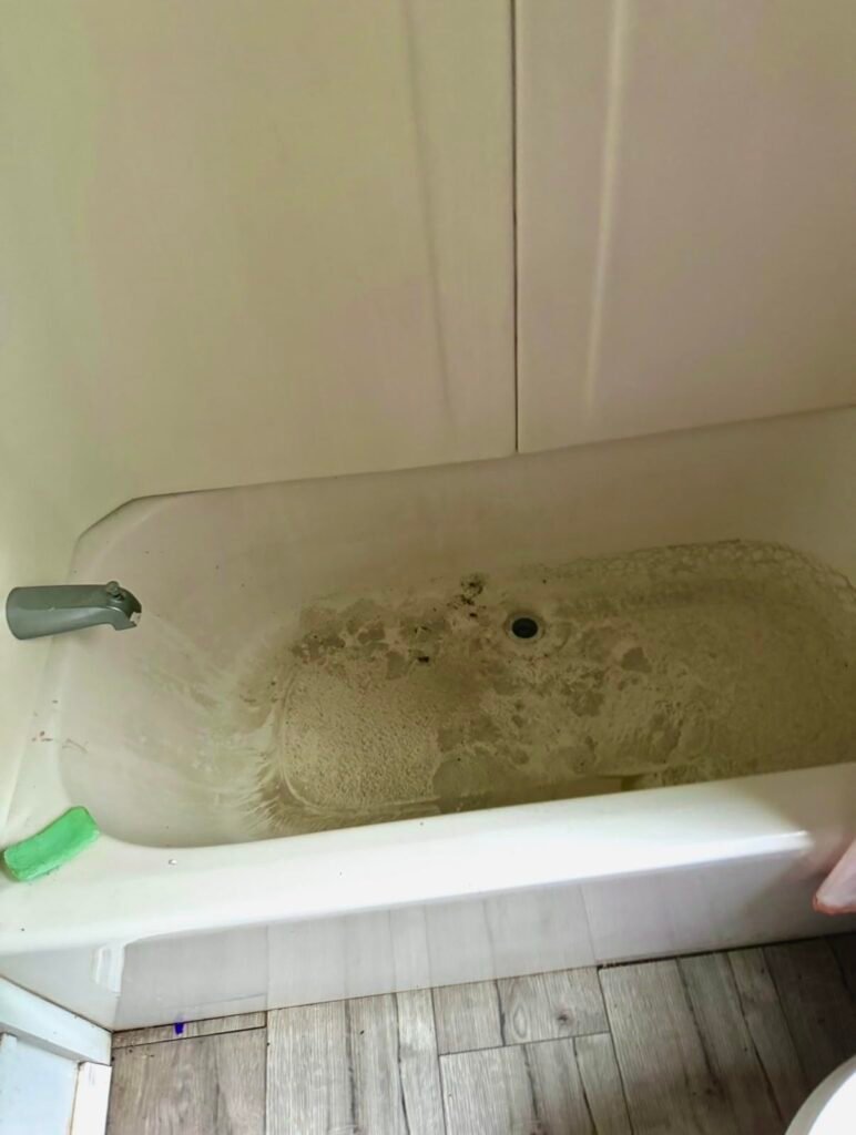 TUYU Cordless Scrubber product view 3