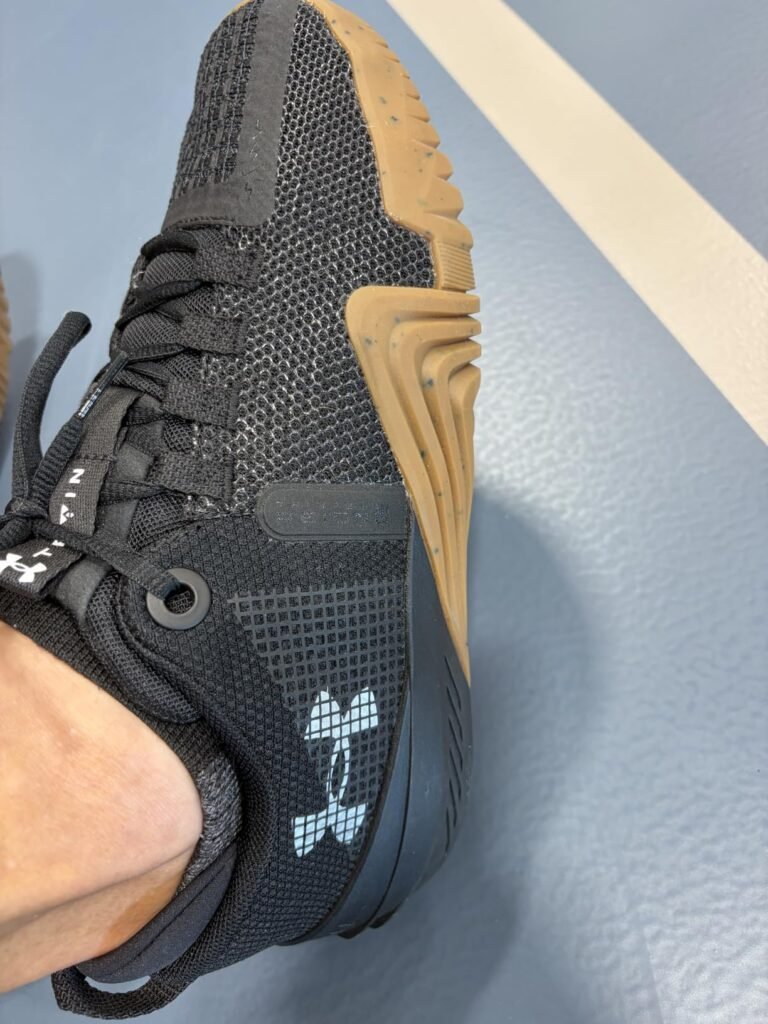 UA TriBase Reign 6 product view 1