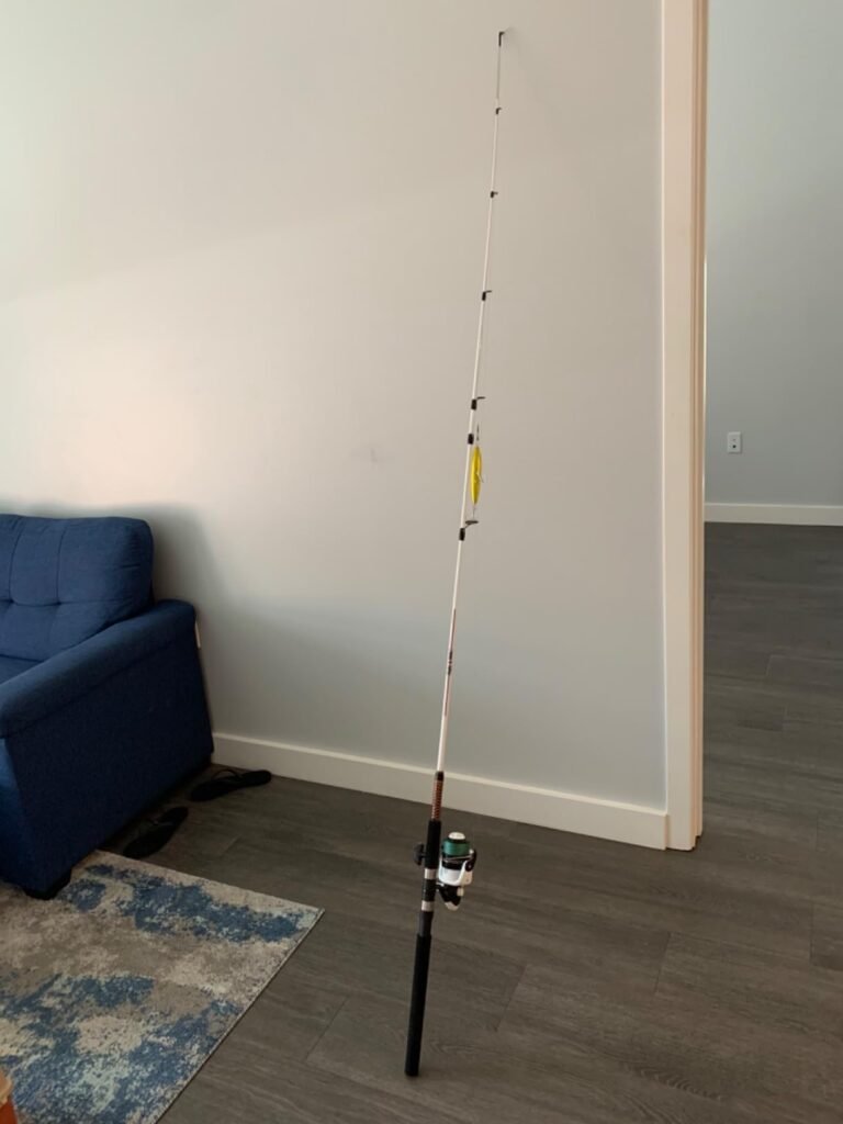 Ugly Stik Spincast product view 3