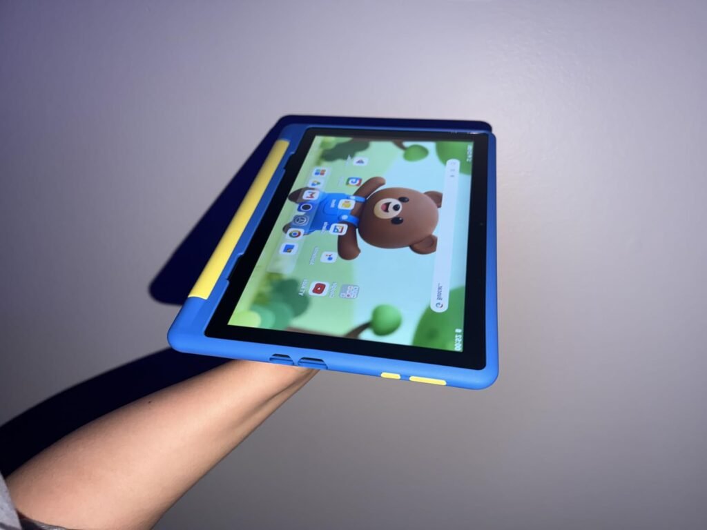 URAO Kids Tablet 10 Inch product view 2
