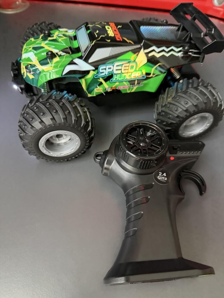 Vensico 1:18 Monster product view 1