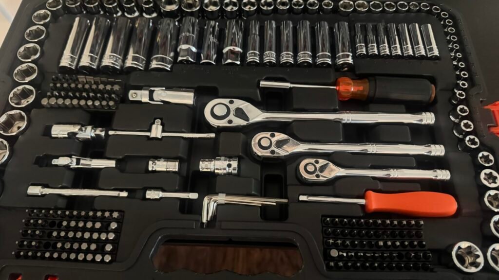 VEVOR 314-Piece Set product view 2