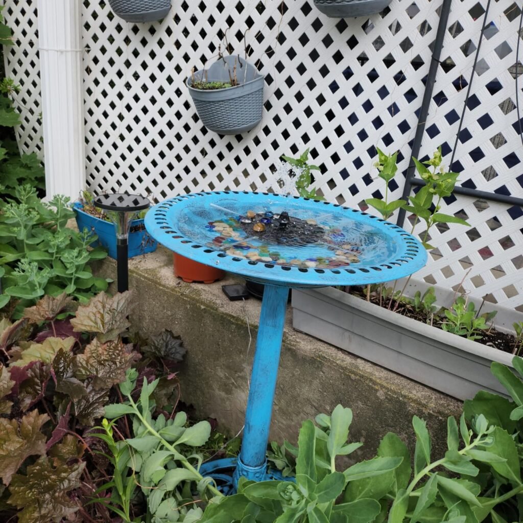 VIVOHOME Solar Fountain Bath product view 1