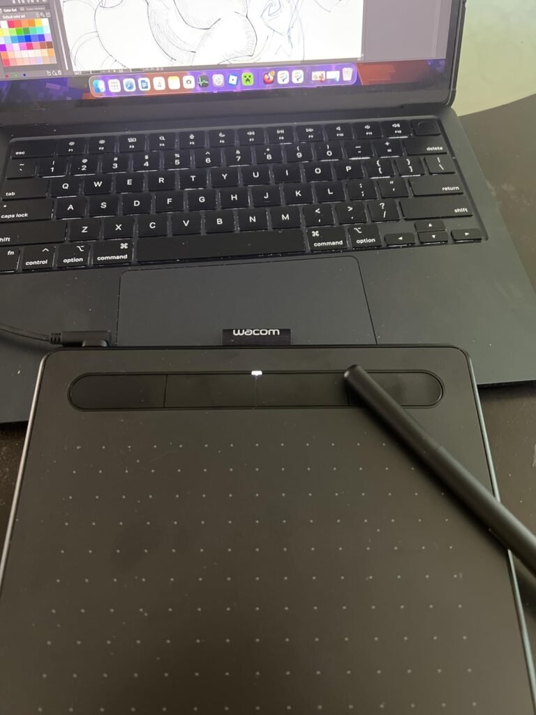 Wacom Intuos Small product view 1