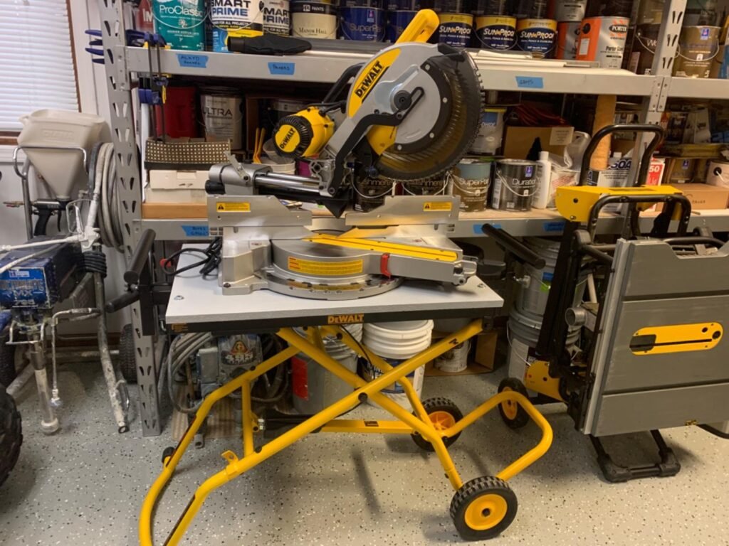 DEWALT DWS779 product view 3