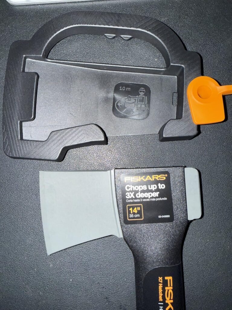 Fiskars X7 Small Hatchet product view 3
